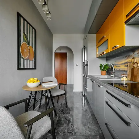 Ur4n - Czarnogórska * Cracóvia